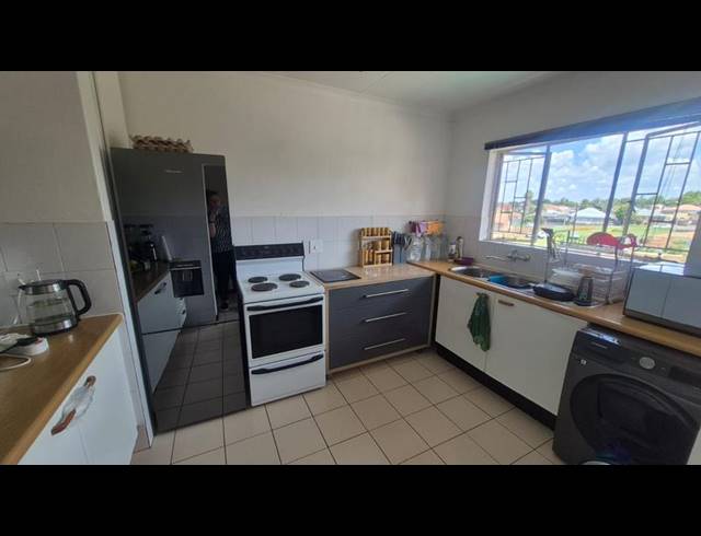 2 BEDROOM PROPERTY TO RENT IN WHITERIDGE